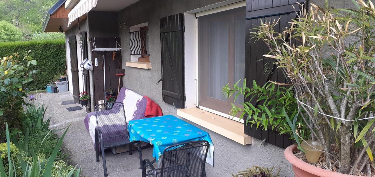 Apartment Dans Hameau Ugine